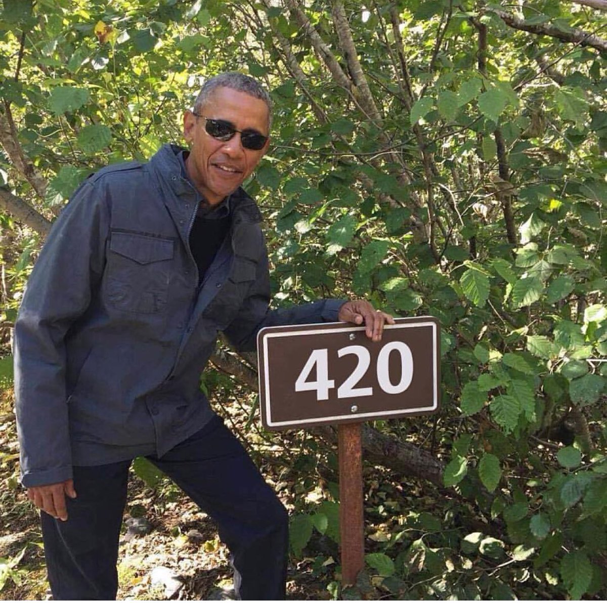 diplo's tweet photo. Happy birthday Obama please come back https://t.co/R2QHwuapwE