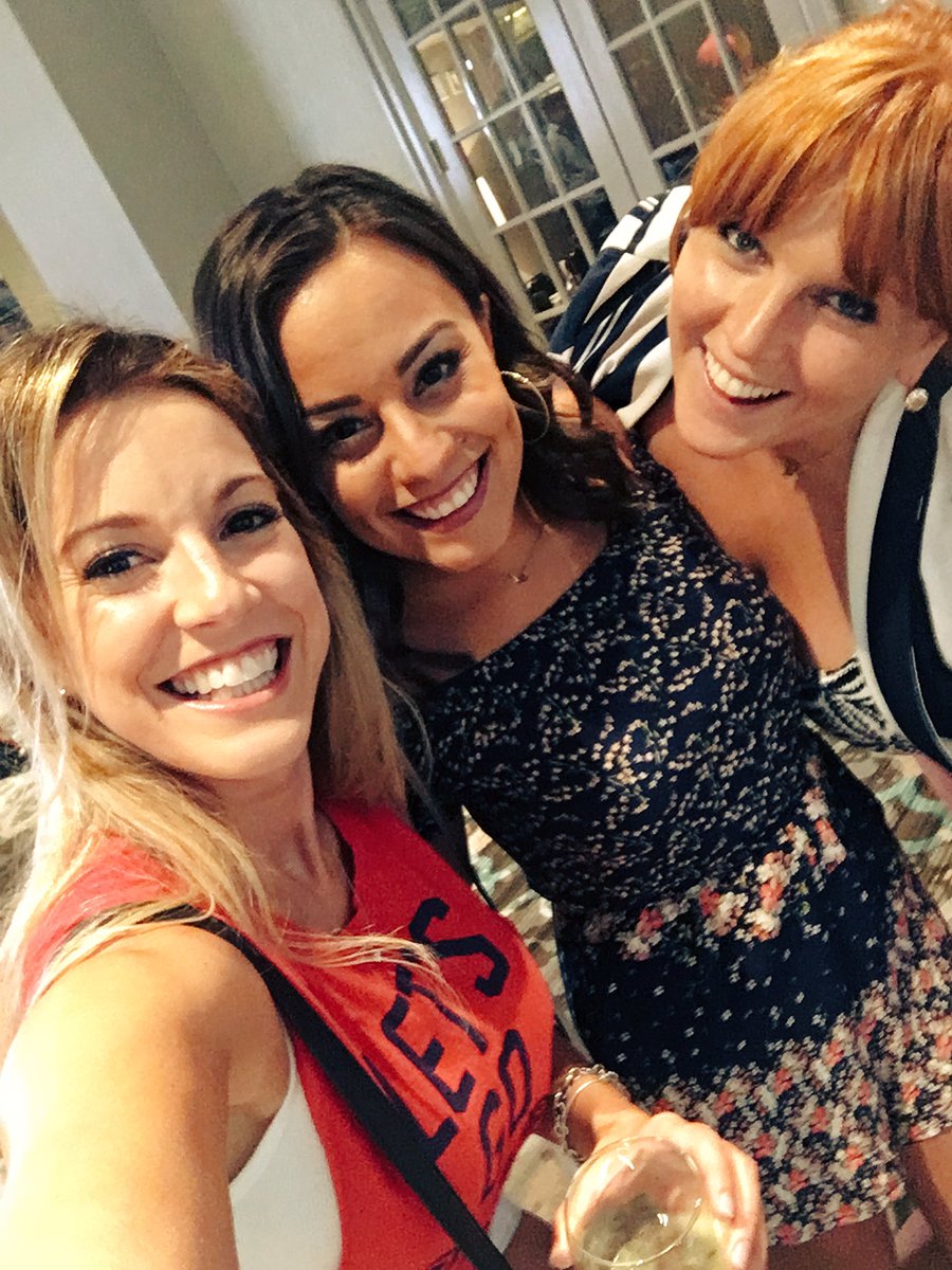 KrisKling's tweet photo. Reunited and it feels so good! #MSBC29 #womeninradio https://t.co/gfb0kQuq3x