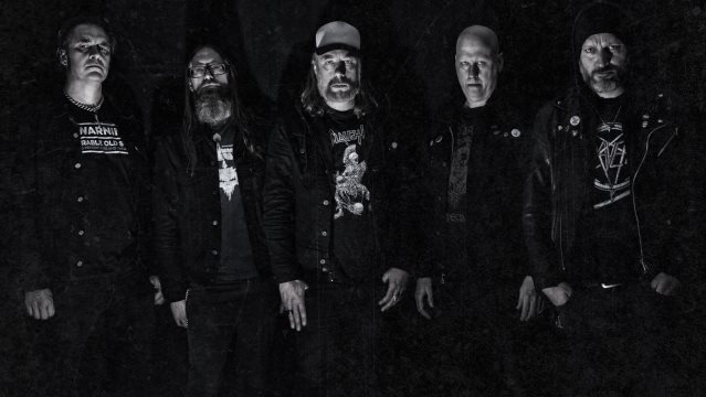 THE LURKING FEAR Feat. AT THE GATES Members: 'The Starving Gods Of Old' Lyric Video blabbermouth.net/news/the-lurki…