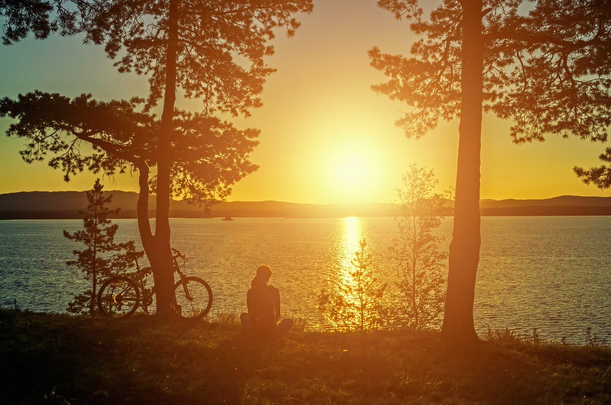 Enhanceps's tweet image. Did you know you can now book a consultation with Dr Broady on sunshine coast? 🌞
Contact us: bit.ly/EPS_Contact/ 
 #plasticsurgery