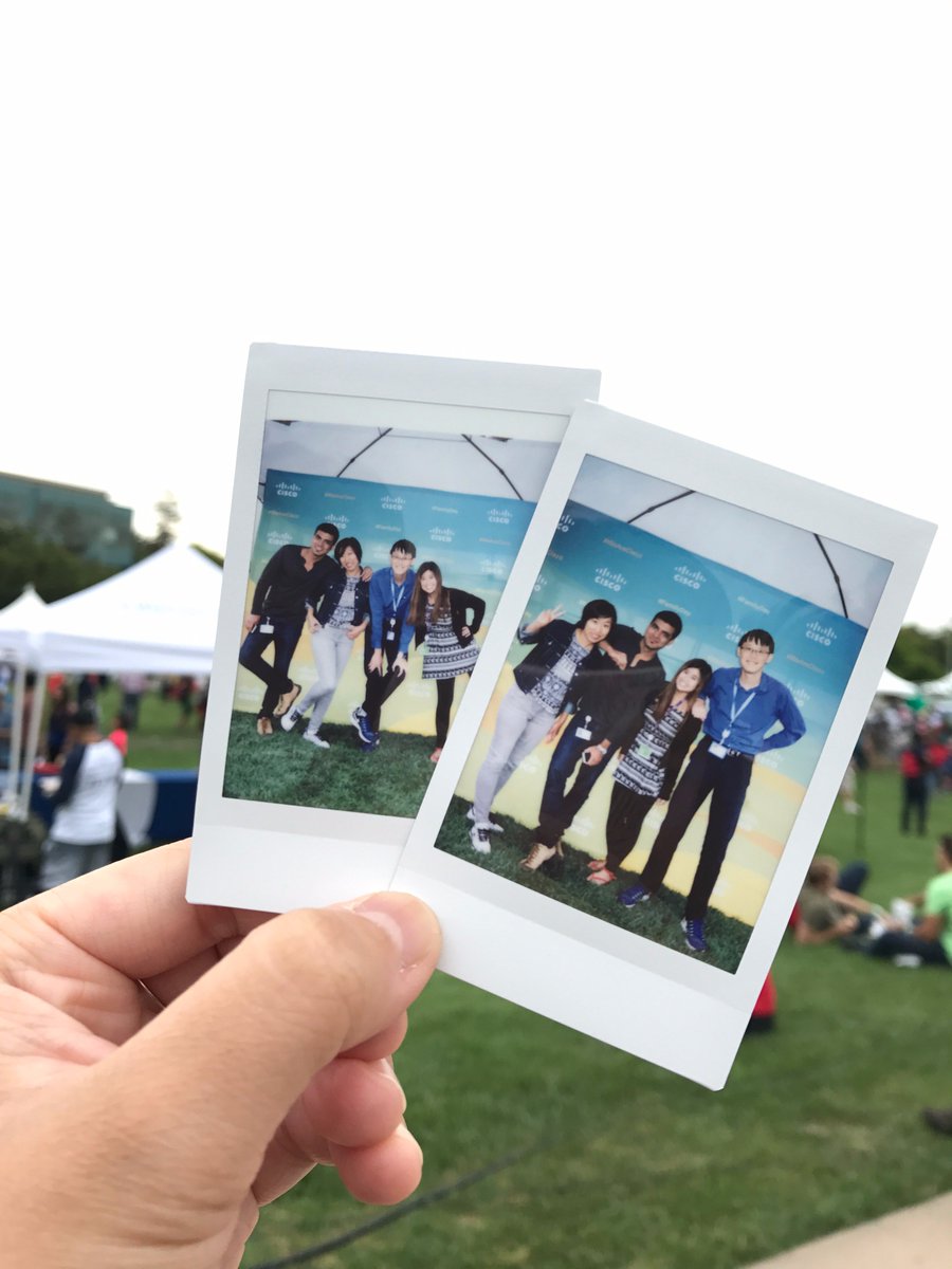 CiscoDevNet's tweet photo. Having a blast #FamilyDay
#WeAreCisco
#DevNet
Join us: https://t.co/UmlMbT06kA https://t.co/zByG1IzV0J