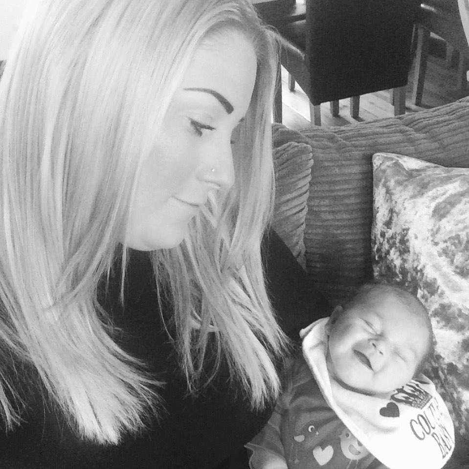 kayledowell's tweet photo. #NewProfilePic https://t.co/oxGMVbZfLv