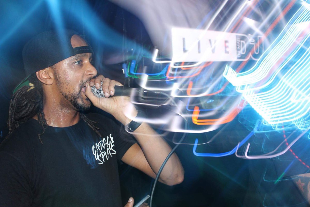 Garage_splash's tweet photo. Loskiboy #host 
#bass &amp; #garage 
@loskiboy1 https://t.co/P6e2XwddU6