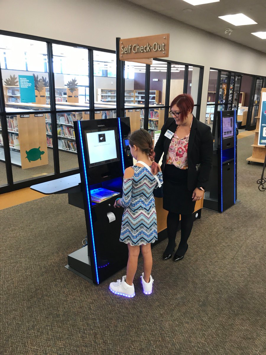 HillsboroughFL's tweet photo. Do your last minute summer reading at @TampaHillsLib! Thanks to HAAL Pass all @HillsboroughSch students can check out w/ just their ID #s! https://t.co/Na6kC7LYHl