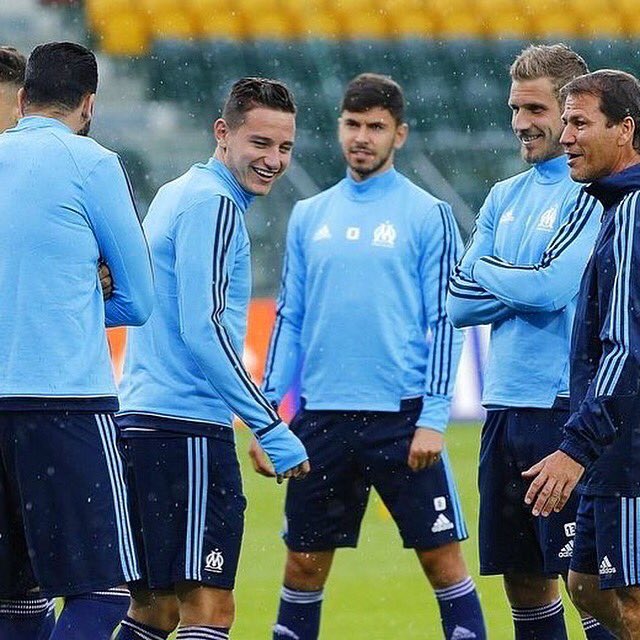 Good Vibes 😜🙏🏼⚪️🔵 !