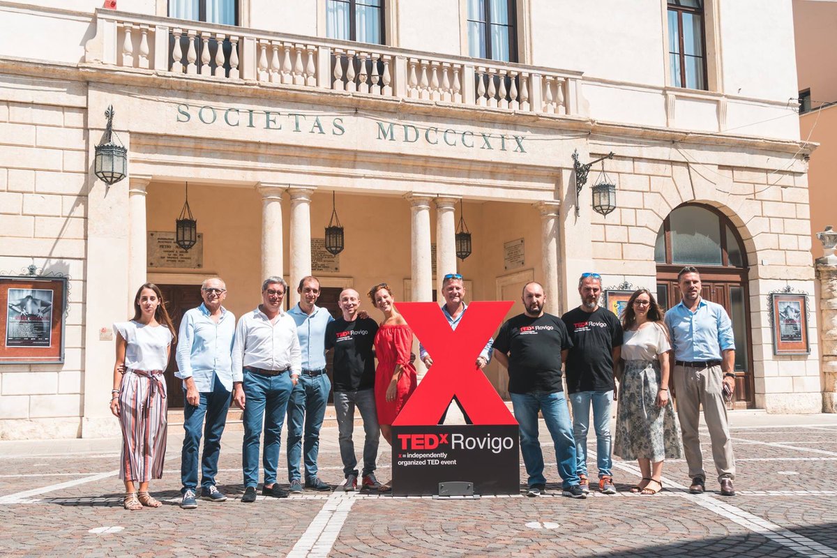 mchiarelli62's tweet photo. E si inizia con @TEDxRovigo 2017 oggi lancio della nuova edizione al #teatrosociale il 23 settembre #sempreinprimafila https://t.co/7ptRwkVOtv