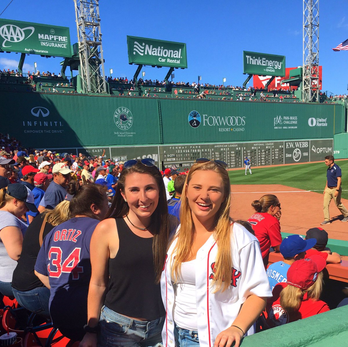 Summer, sisters and Sox games ⚾️ #alwaysalphachi