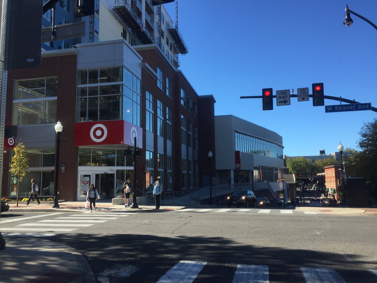 JennitaHolz's tweet photo. LION CASH now accepted at your downtown PSU Target 🎉‼️ https://t.co/7hQ2toiVTh