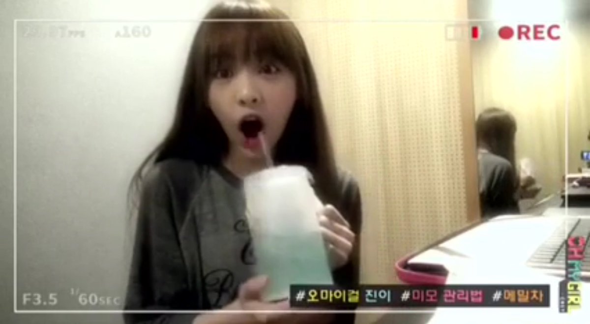 lqjine's tweet photo. she's so cute i miss her so much https://t.co/Nr8SBanven