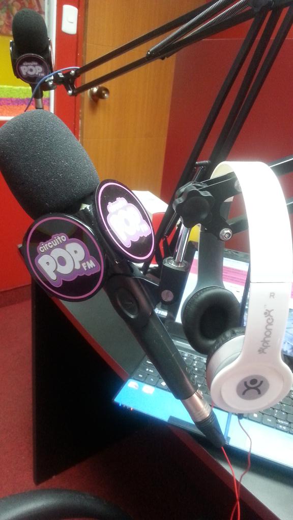 Dexiramirezg's tweet photo. Sintoniza @POPRadioFM y entérate cómo se encuentran las principales vías de la ciudad de Caracas #Popenlavía https://t.co/JptCUrIGqF