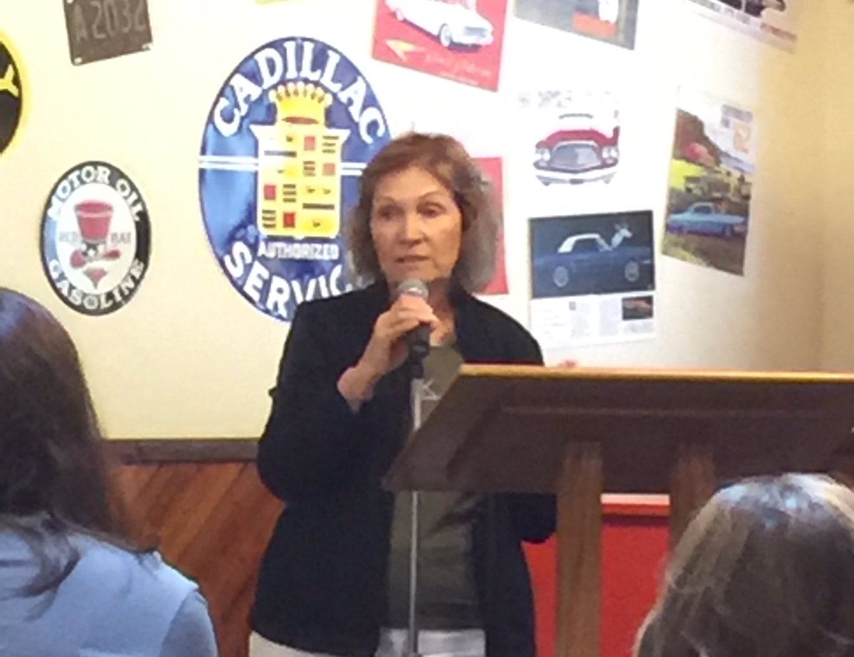 CFHNetwork's tweet image. Conference continues ... Anne Marie Ezzo acknowledged Contact Mom years of service. Heard about GEMS(R) group meeting in Germany.