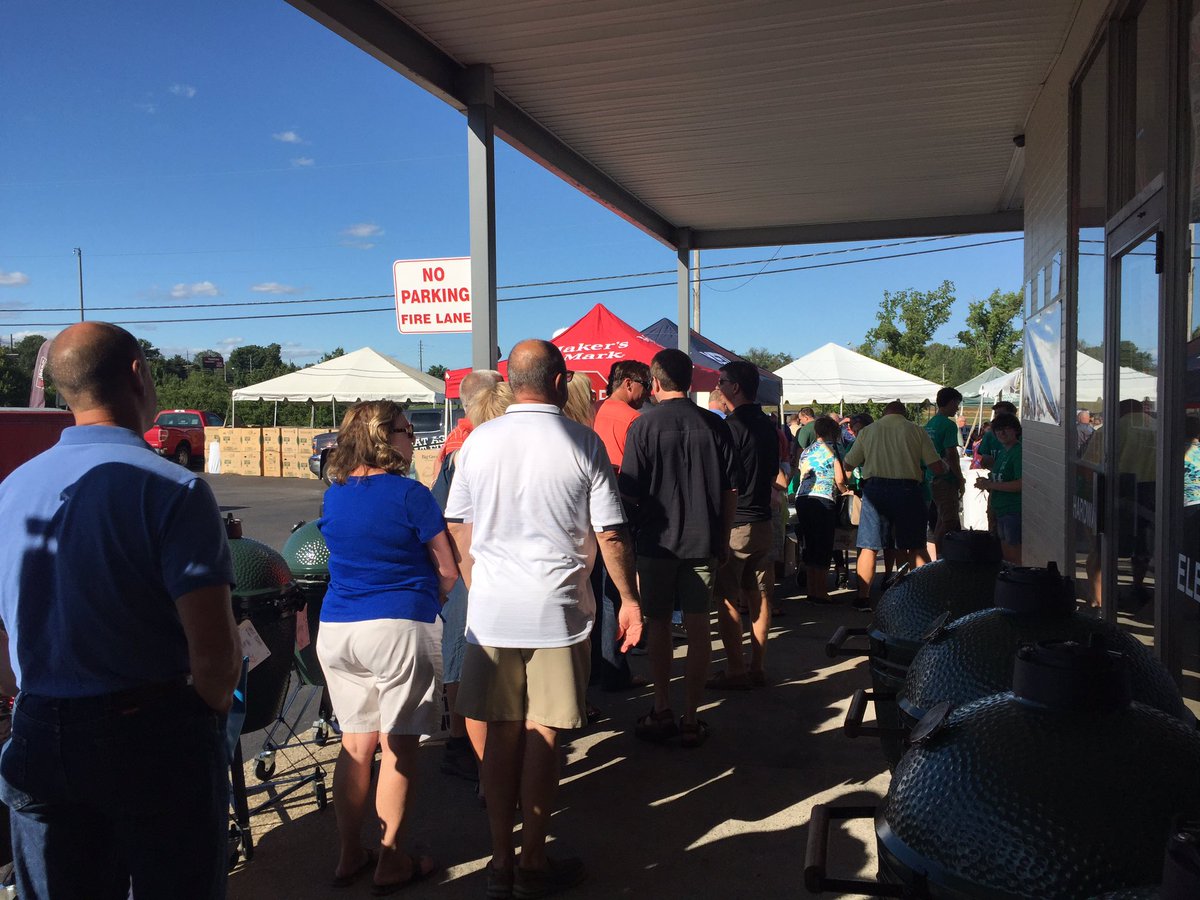 EggFest ready to start <a href="/B_hardware/">Brownsboro Hardware</a>. Thanks <a href="/KaitlynnFish/">Kaitlynn Fish West</a> for a great forecast. Perfect. <a href="/WHAS11/">WHAS11 News</a>