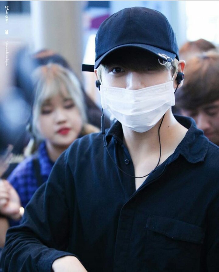 jungkook_spain's tweet photo. [HD] 03.08.2017

#Jungkook en el Aeropuerto de Incheon camino al Music Bank de Singapur

Pd :su lunar es hermoso😍

©owner ||Yun ⭐ https://t.co/SpJwUfmwMc