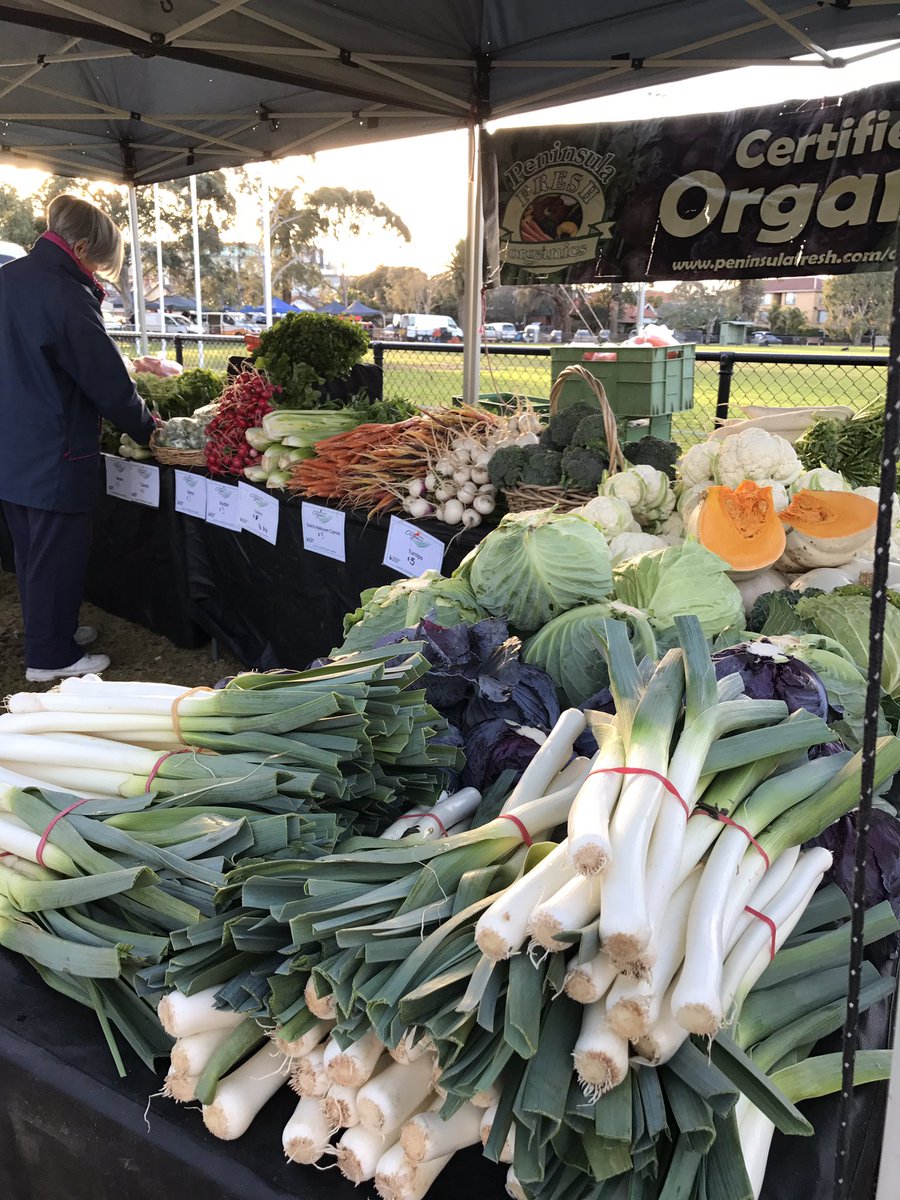Great morning already at <a href="/StKildaFM/">VEG OUT- St Kilda FM</a> today, plus find us at Coburg Farmers' Market &amp; #KingstonFM #VFMA <a href="/penfreshorganic/">Wayne Shields</a>