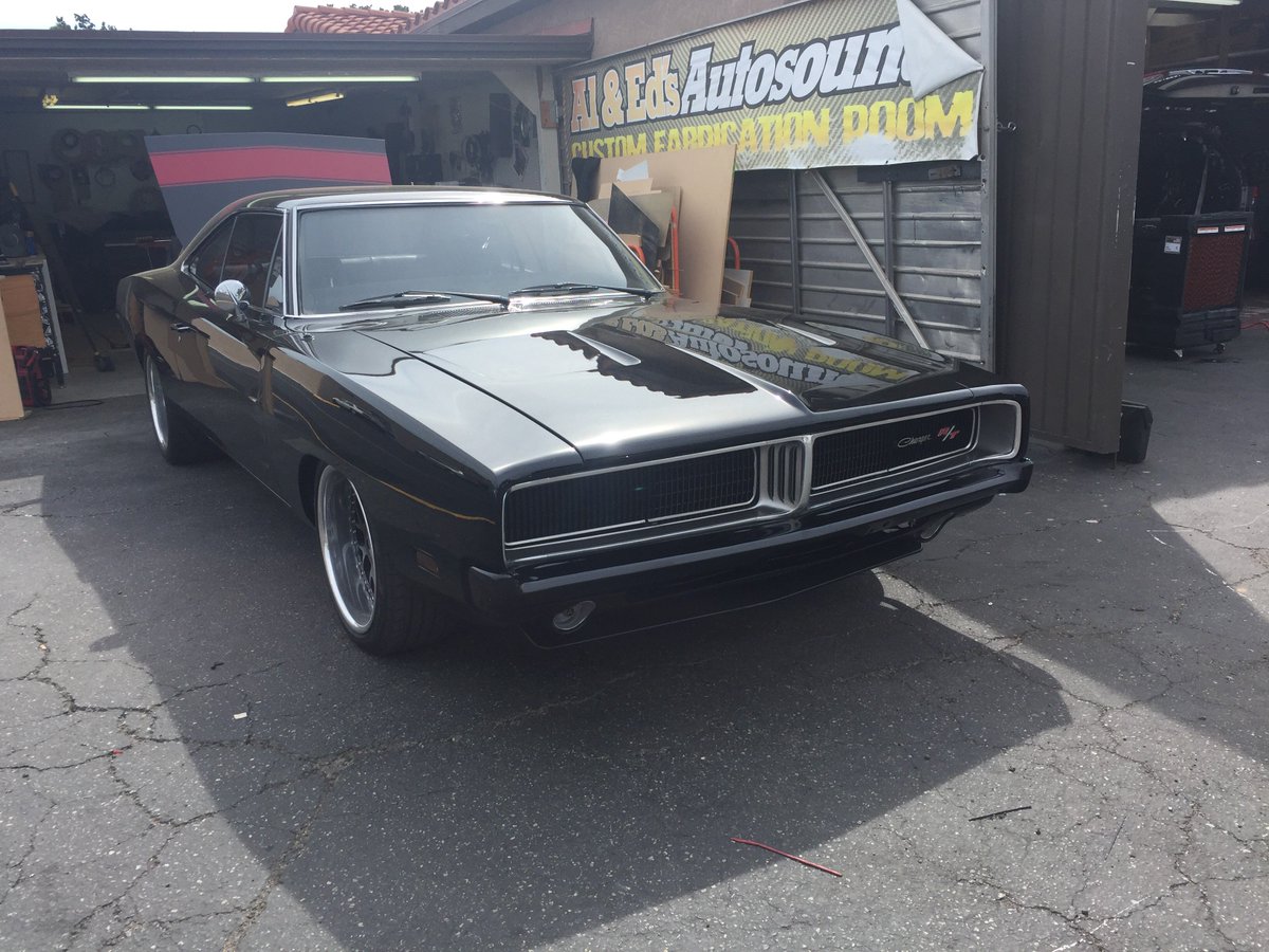 AlnEdsTO's tweet photo. 1969 Dodge Charger R/T Custom Trunk build and Alpine Compinets https://t.co/TEr3Goillg