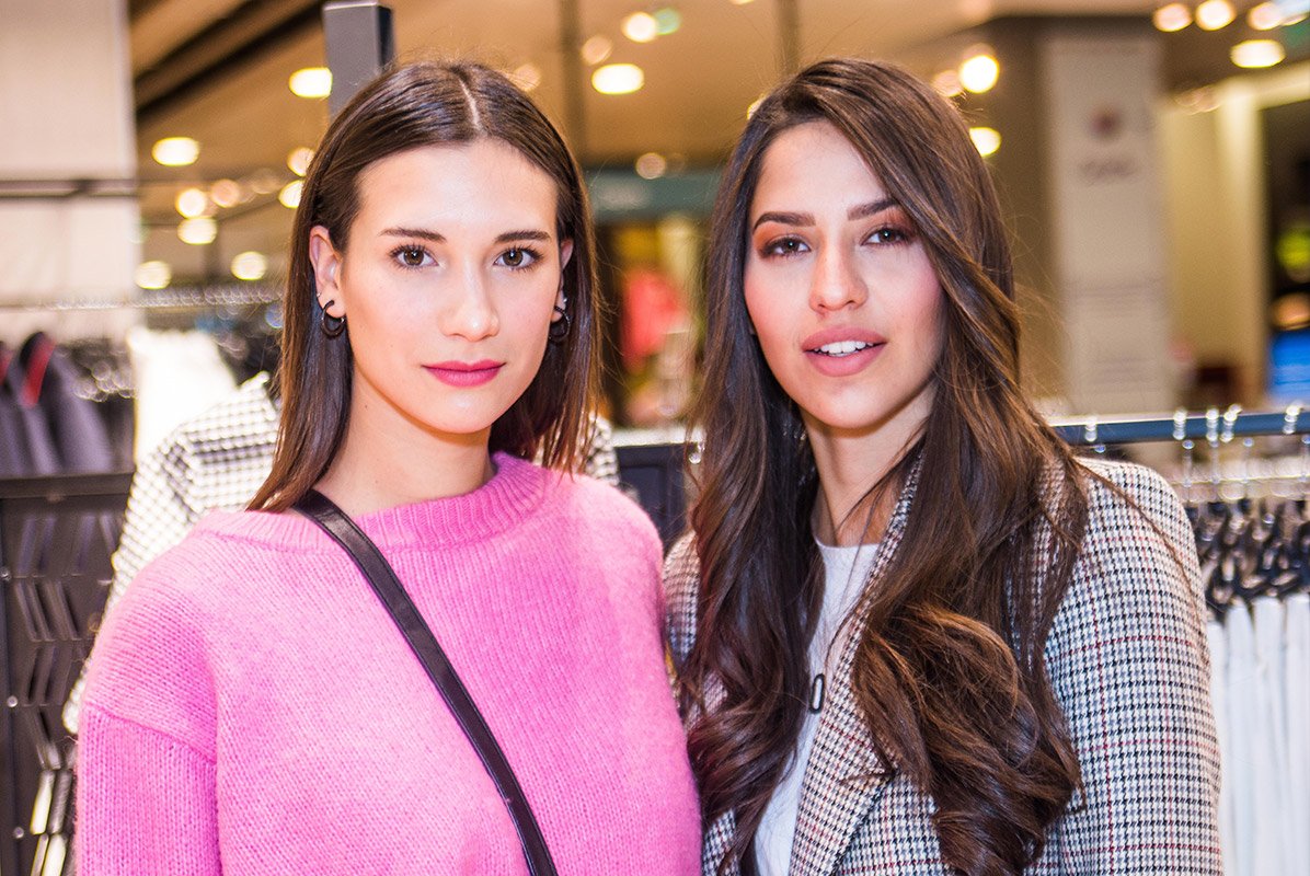 socialgramcl's tweet photo. Revisa las mejores fotos de la preventa #AlanizEditedByAlexaChung en @Tiendas_Paris aquí https://t.co/VHffqWjHFe #ItsSoAlexa https://t.co/OLNXWvlhL8