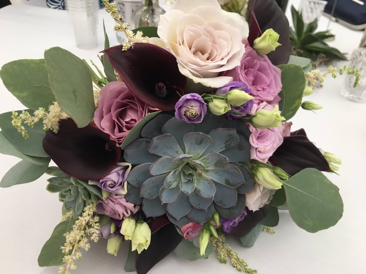 Fine Flowers Company tweet media