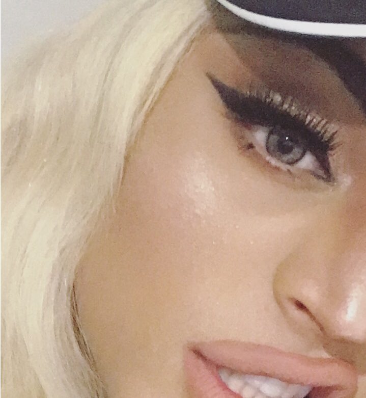 // life in plastic it's so beautiful 🍑