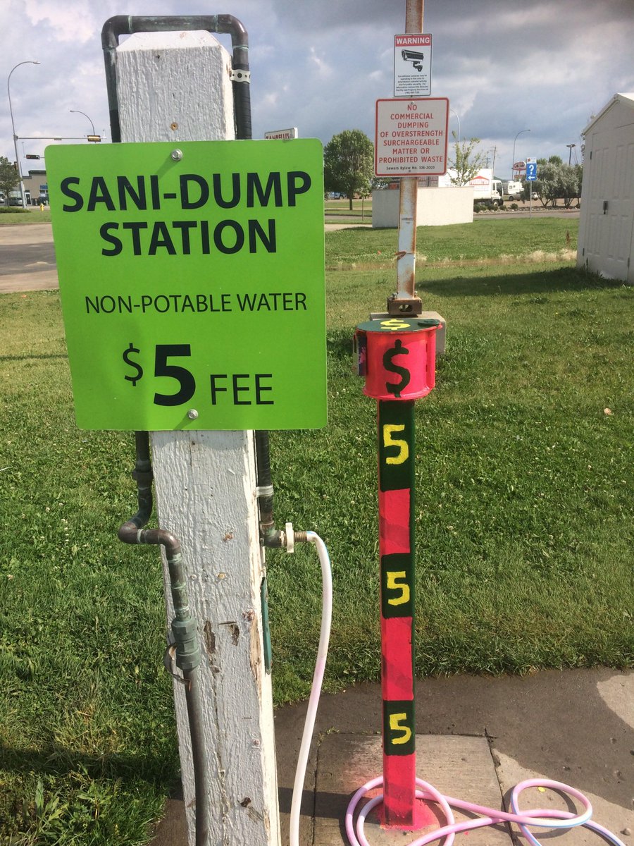 VisitLeduc's tweet image. Our Sani-dump is open 24/7, come see us inside or place your $5 donation in our colorful the honesty box #AugustLongWeekend