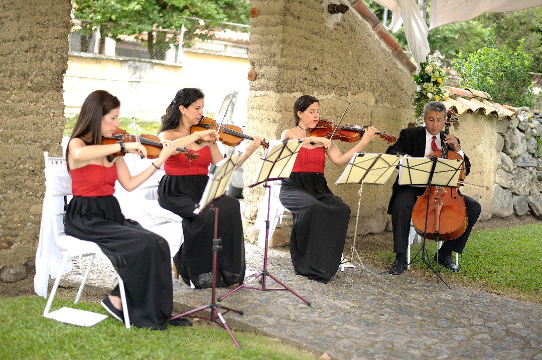 #cuartetodecuerdas para tu #evento social o corporativo <a href="/RomanceMerida/">Grupo Romance Mérida</a> #stringquartet #music #ceremonia #bodas2017