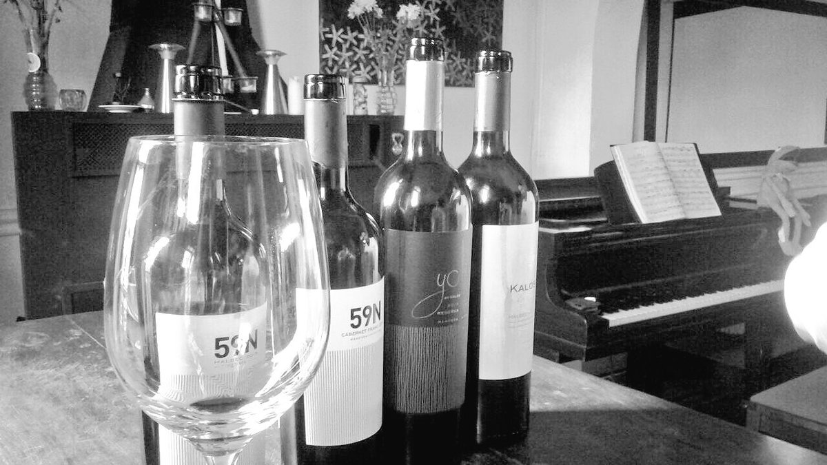 KalosWines's tweet photo. Sigue el #WineTour de @pg_benavides 🍷 Por #BuenosAires de la mano de @IndigenaWines https://t.co/7kQeRmQBdh