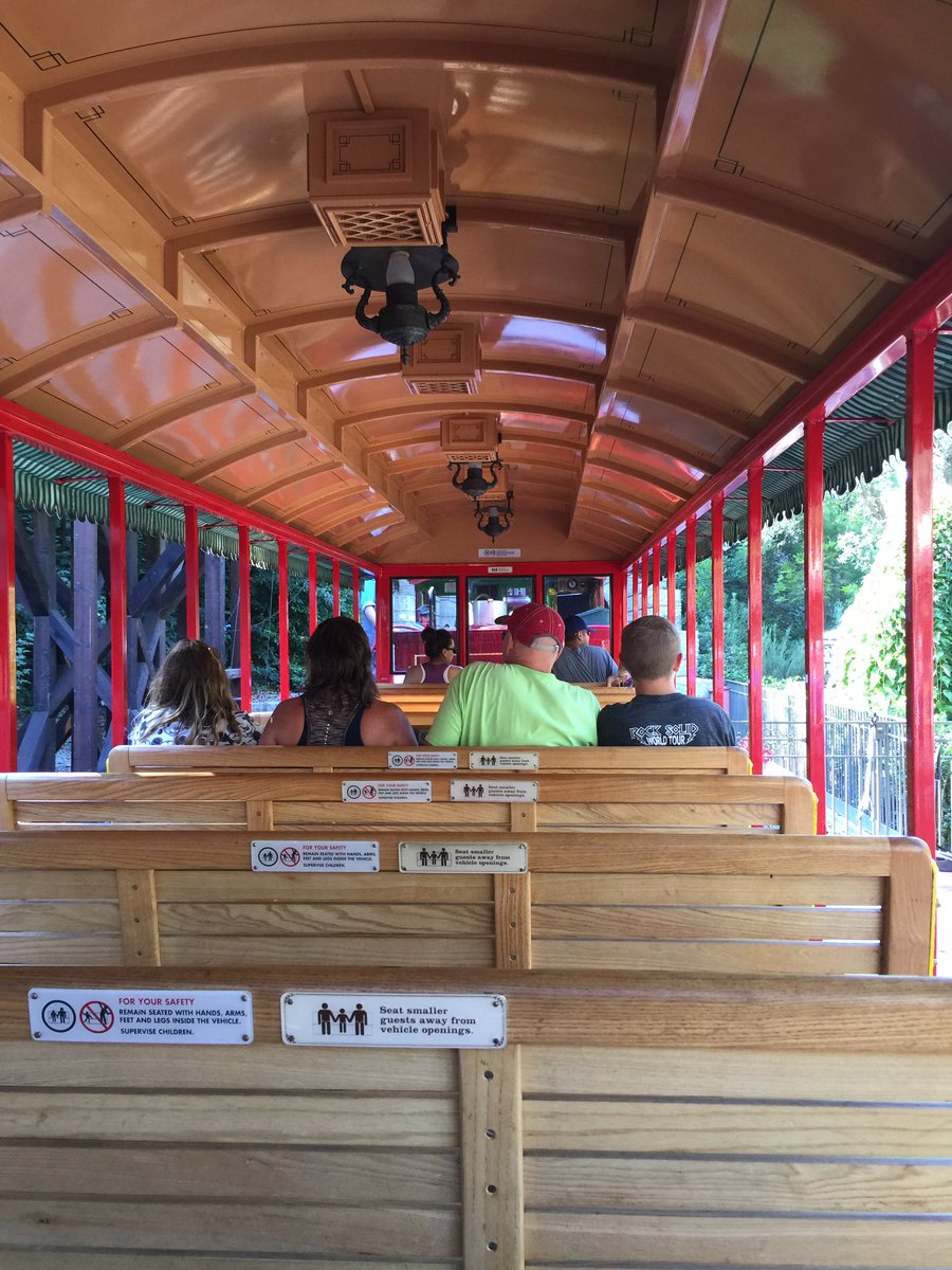 LaurasMiscMovie's tweet photo. The Ward Kimball taking water before our Grand Circle Tour narrated by @BobJolesVO #ReturnoftheClassics #Disneyland #DisneylandRailroad https://t.co/S7F5l2iR5u