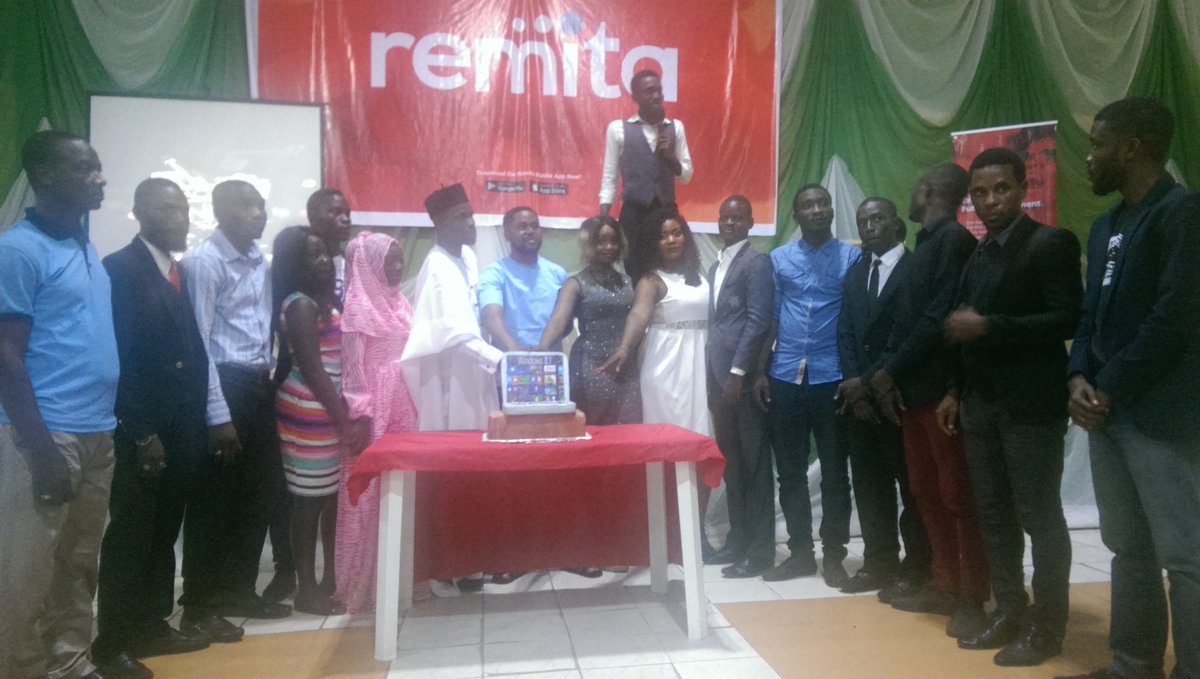 nacosnational's tweet photo. Cutting of cake as a sign of leadership extension #NatConf2017 @YateghteghS @Emmaessiet @kemiwilliam @camilasheks @NigeriaComputer https://t.co/pc0LcOqOXk