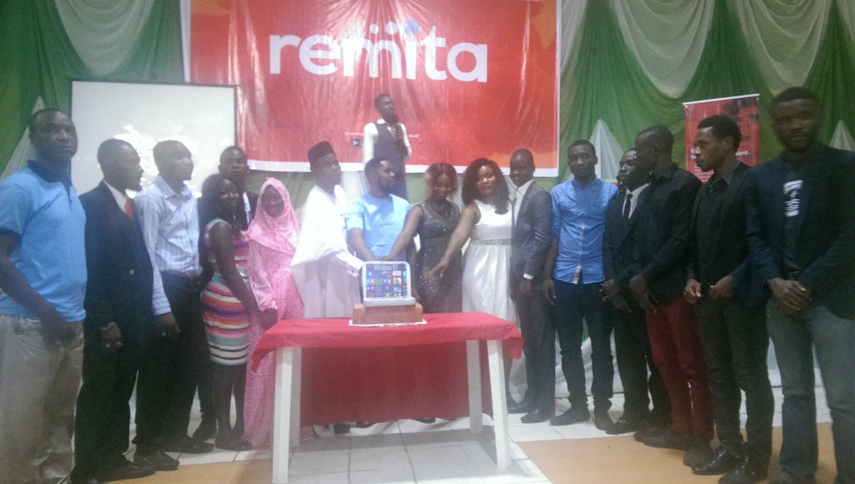 nacosnational's tweet photo. Cutting of cake as a sign of leadership extension #NatConf2017 @YateghteghS @Emmaessiet @kemiwilliam @camilasheks @NigeriaComputer https://t.co/pc0LcOqOXk