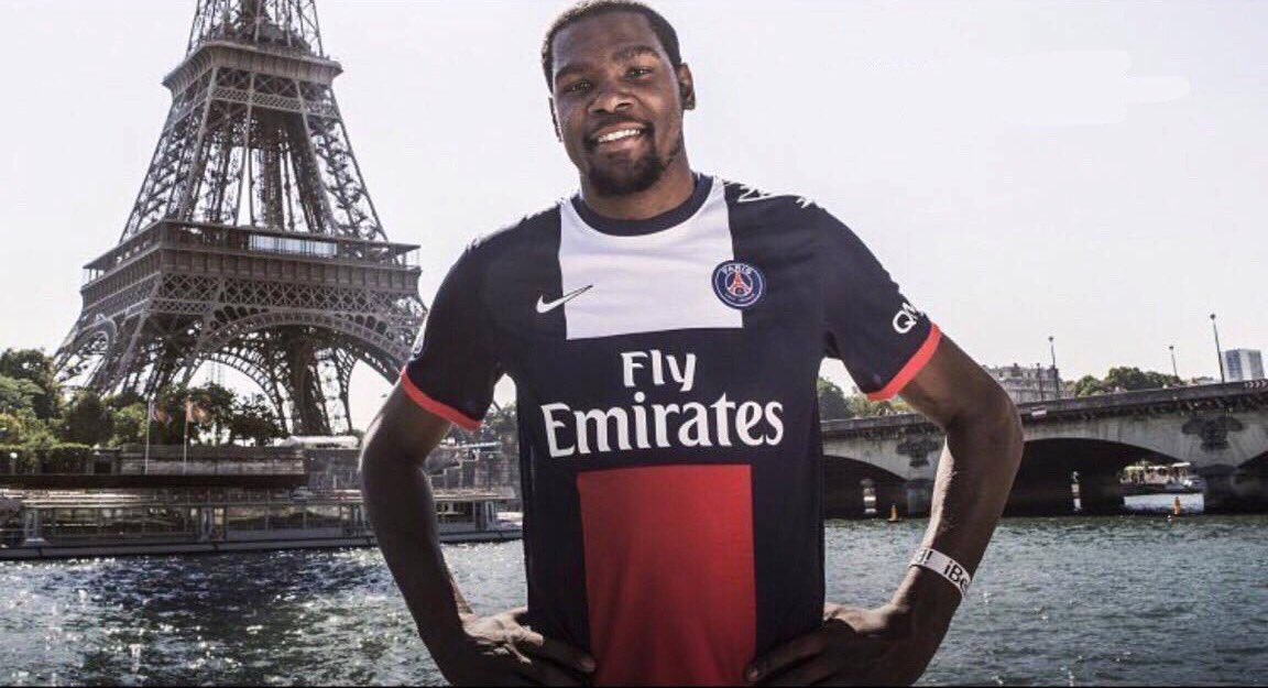 FakeSportsCentr's tweet photo. BREAKING: Kevin Durant has decided to join Neymar and take his talents to PSG. https://t.co/VtedTYQ1od