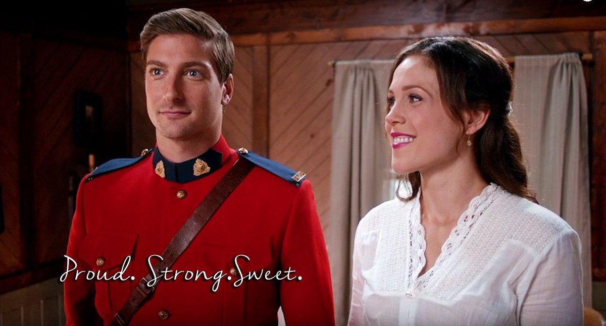 emjohnson03's tweet photo. I love the way she looks at him. #hearties #HeIsEverythingandMore #HesMyBoo #LoveHowProudSheIs #HeIsSoHappyToBeThereWIthHer @erinkrakow https://t.co/OSXJC32Ua9