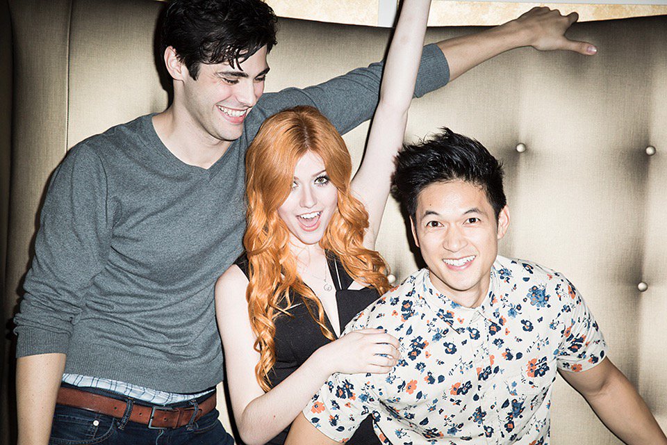ShadowhuntersTV tweet picture