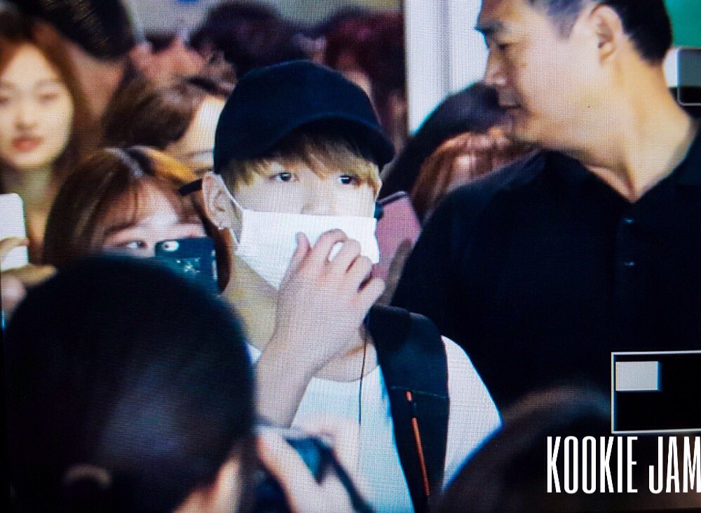 Kookie_Jam's tweet photo. [PRE] 170805 ICN 입국
예쁜 눈

#정국 #방탄소년단 #JUNGKOOK #BTS
#노츄 #JK #시걸 @BTS_twt https://t.co/nfjZQsWwiu