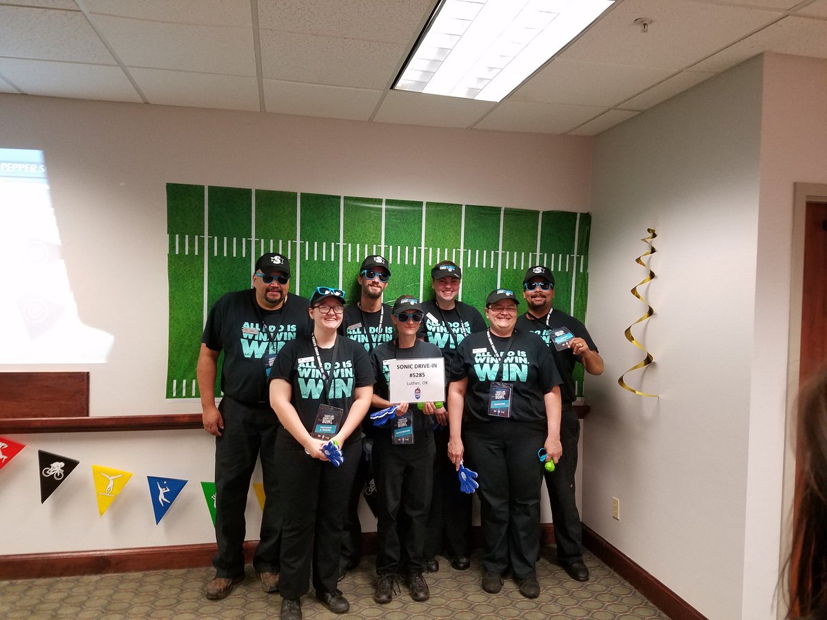 hab_jed's tweet photo. #sriokc
Store 5285 top fifty DP game team https://t.co/Nw4xRhqpXq