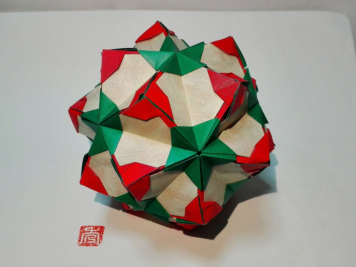 Danna0316 در توییتر 出典 つがわみお 著 ユニット折り紙の世界 より Mezzo 本体 7 5 7 5 Cm 両面折紙 30 枚 まとめ材 透かし入り折紙3 7 3 7 Cm 30 枚にて 折り紙作品 Origami