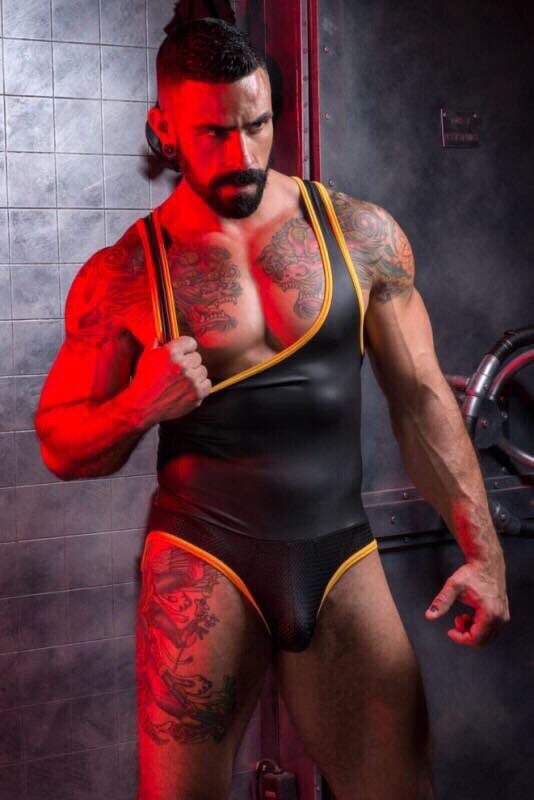 DGbk2xuWsAIiE62.jpg:large