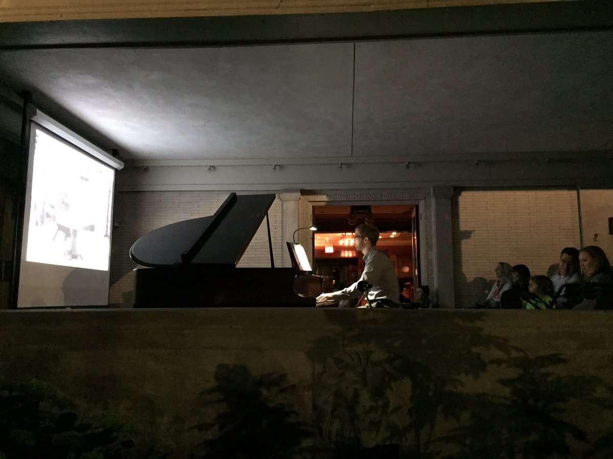 robertkelder's tweet photo. Silent Movies on the Porch at Pleasant Home @PleasantHomeOP 
https://t.co/dGD47sAvre https://t.co/uiuYByLHTZ