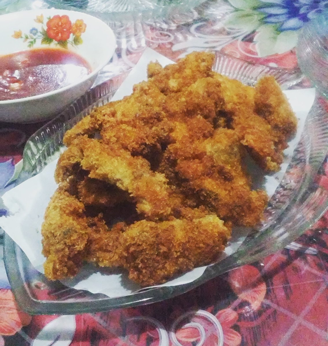 rheyjanph's tweet photo. Oh yes! #SoTasty #Foodporn #CrispyFishFillet 😋🍴😁 https://t.co/l4qyPvsCUn