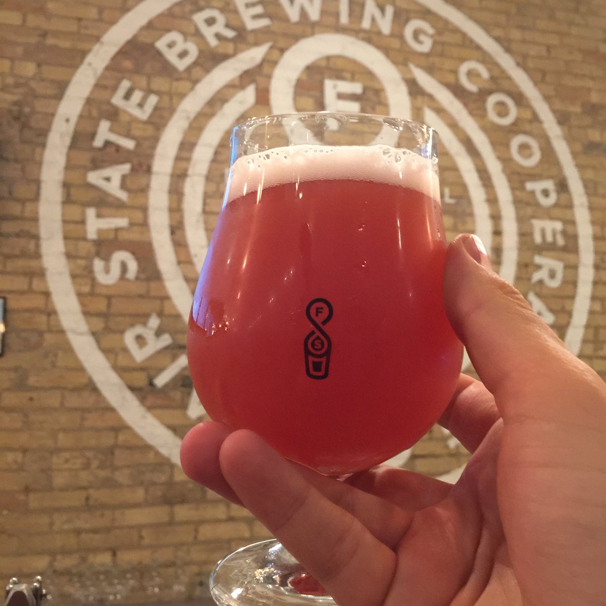 ShawnBGP's tweet photo. Stopped at @FairStateCoop yesterday for Curation, their #AllPintsNorth17 fest-winning pale sour aged with plums ๐๐ป๐๐ป#drinklikeyouowntheplace https://t.co/S4oYvPta8z