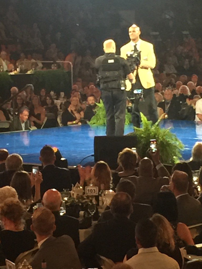 Jim Berry tweet media