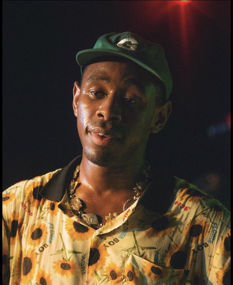 TylerDirect_'s tweet image. 🌻🌻🌻