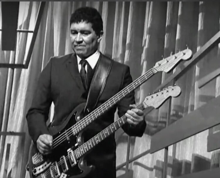 Happy 58:th birthday Pat Smear!  