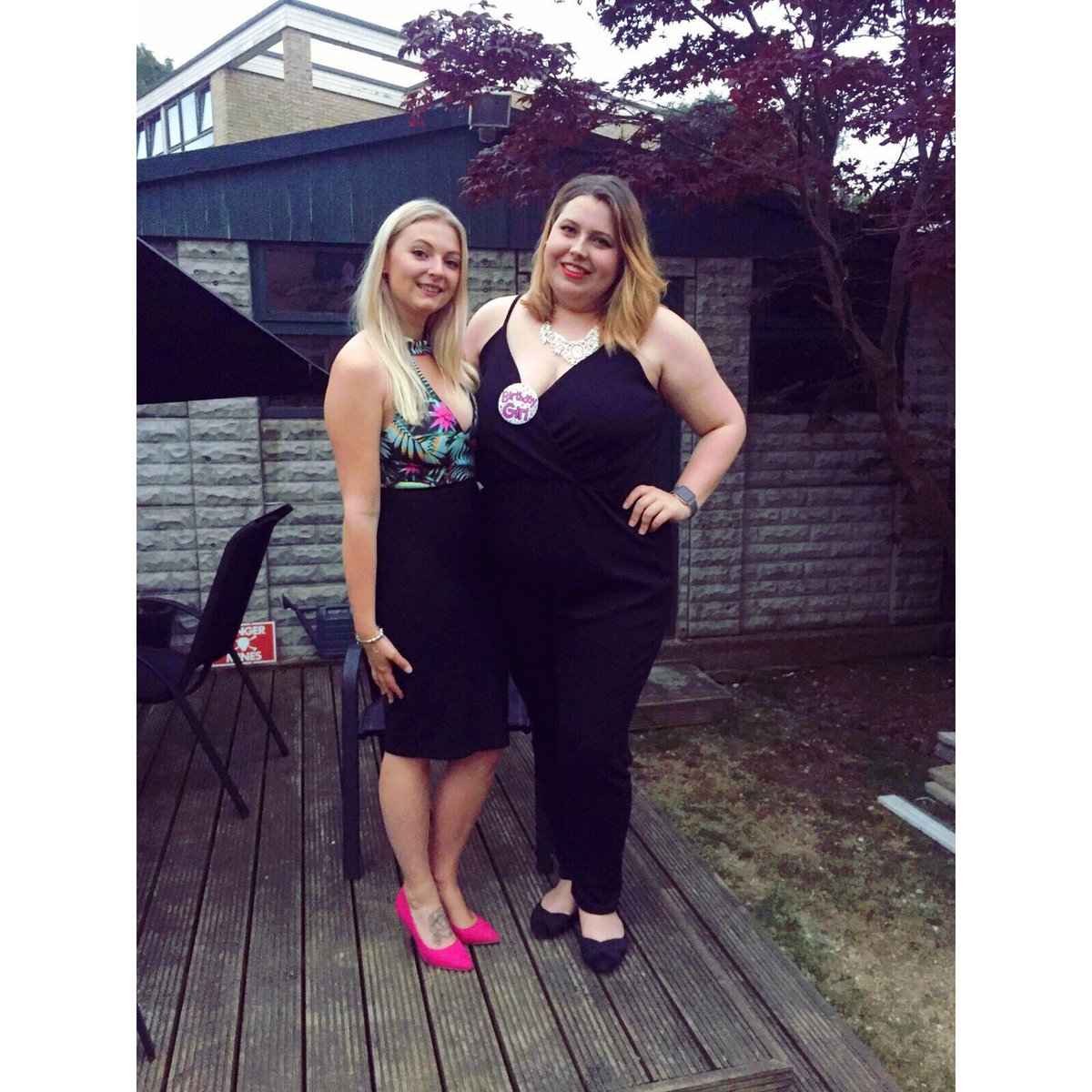 ZoeStringman's tweet image. Happyyy Birthdayyy @RebeccaLHedges 🎈 obviously a few sexy throwbacks 😉 I hope you have the best night and I'm sorry I can't be there 🎁🎂 xx