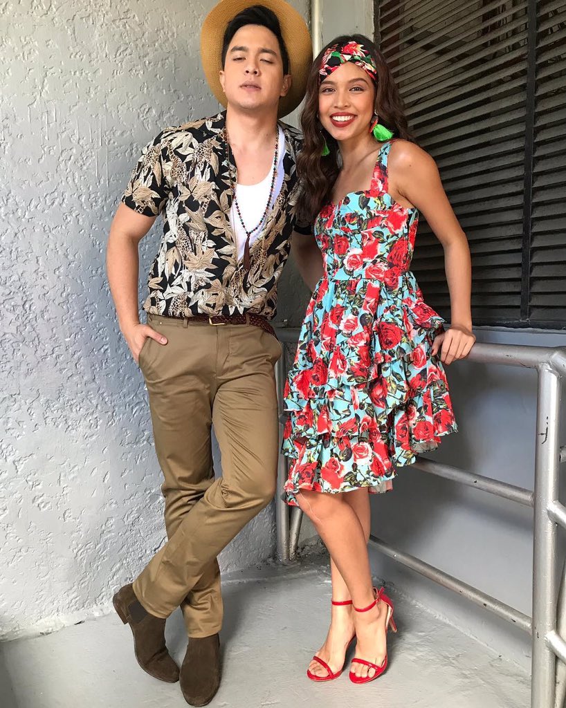 EDXsem_14's tweet photo. Trendsetter Couple👫💞Maichard..OOTD 8.05.2017
#ALDUBJustLove 

📸Daryl Maat's IG update https://t.co/CzeUVYTODp