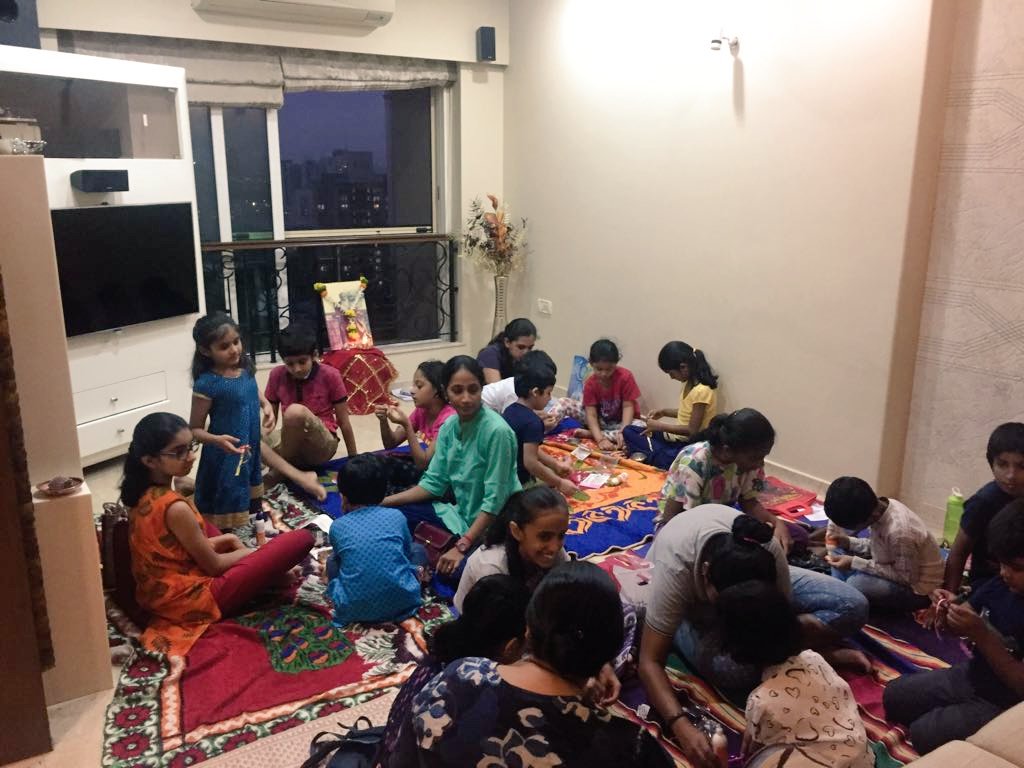 shreha211985's tweet photo. #RakhiMakingActivity
Rakhis 4 soldiers
It is not only an activity,but it is the affection of new generation .
@principalraam1 @Tarunvijay https://t.co/9heijZzj6a
