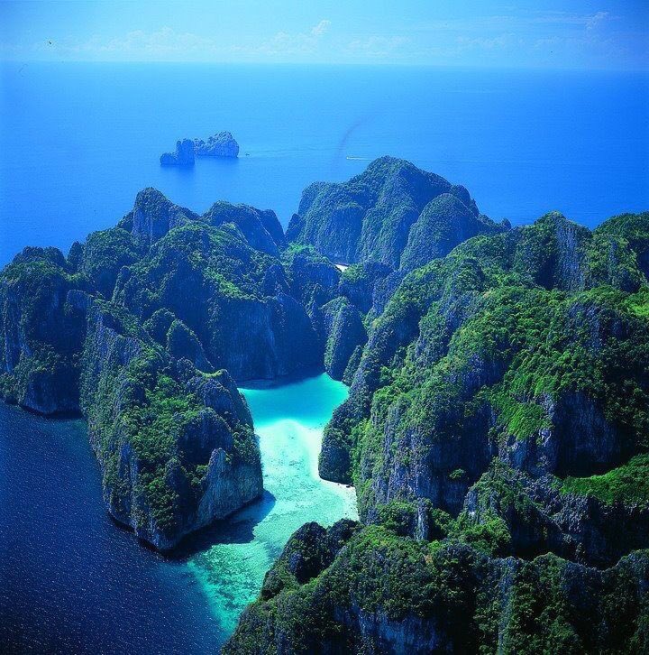 TravelWithBae's tweet photo. Thailand. https://t.co/kXjVKG4CVN