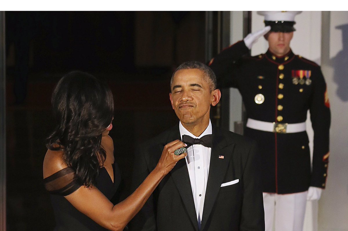 cdewitt6's tweet image. Many happy birthday wishes to @BarackObama. Toasting to your honor tonight! 💜🥂 #HBD44 #ObamaDay