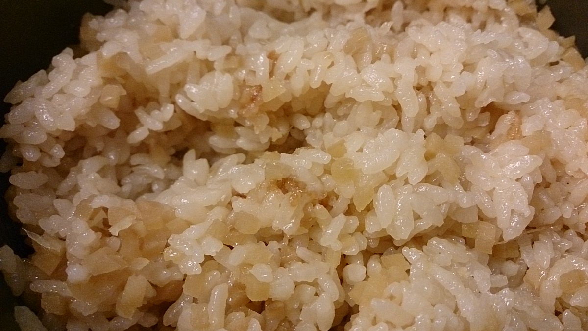 まるごと高知 高知県アンテナショップ Twitterissa かなり蒸し暑くなってきましたね 食欲が なんだか疲れた そんな方には これ まるごと高知人気ナンバーワン 四国健商の 万能おかずしょうが ご飯の上 冷奴の上 炊き込みご飯にすれば 食欲も