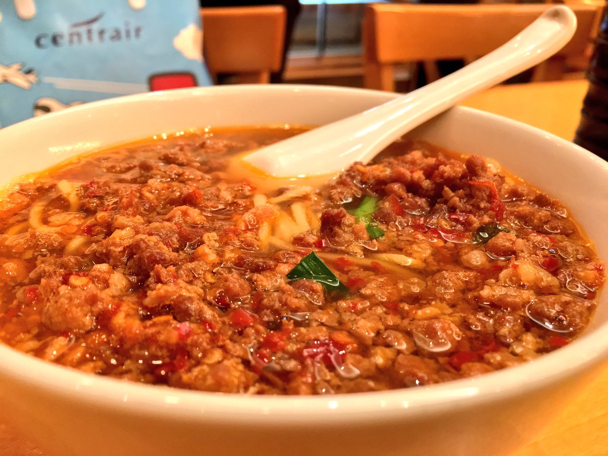 中部国際空港セントレア 暑い日に辛いものもいいですね セントレア4階には台湾ラーメンの味仙ありますよ