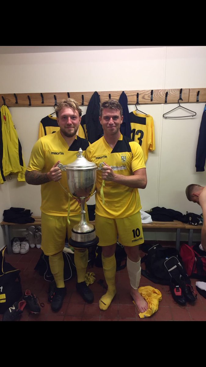 SamDickenn's tweet photo. Another cup final and another trophy last night! Yellow train continues 💛💛 @matkinnn @Dexy10 @OfficalBAFC https://t.co/woU6Z8An4e