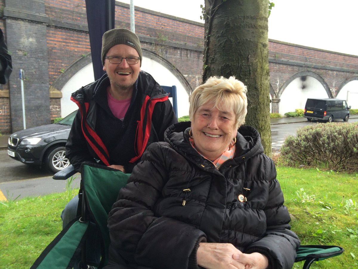 HumansofBO's tweet photo. Help create our story @rosa_battle @CllrETaylor @Saratodd16 @LucyMPowell @LucyDanger @GrowingEastMcr @Growinthecity @EllieRev  #HumansofBO https://t.co/YgAdpcqdJr